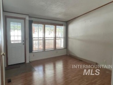 Located in beautiful Garden Valley. Home has 2 bedrooms and 2 - photo 21