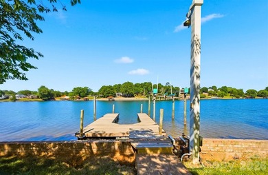 Custom-built four-story lakefront home on one of the flattest - photo 39