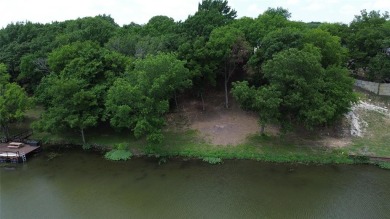 Moss Lake Lot For Sale in Gainesville Texas