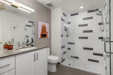 Located in the heart of the vibrant Roosevelt Row, this stylish