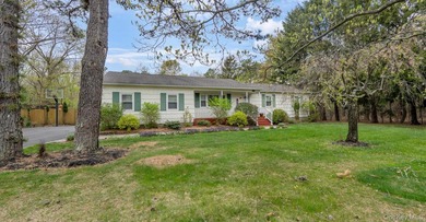 Welcome to this 1.1 acre property on the North Shore, featuring - photo 1