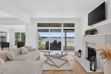 Stunning Long Lake lakefront estate on over an acre of pristine - photo 15