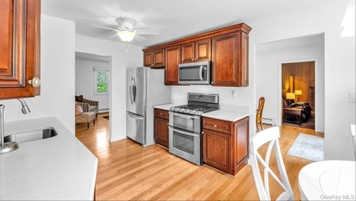 Welcome to this 1.1 acre property on the North Shore, featuring - photo 8