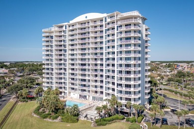 INCREDIBLE VIEWS from this 3 bed/2 bath condo. The oversized - photo 42