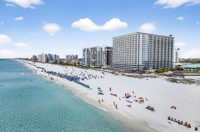 INCREDIBLE VIEWS from this 3 bed/2 bath condo. The oversized - photo 50
