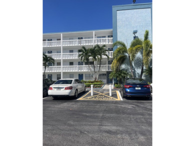 Lakes at Century Village Condo For Sale in Boca Raton Florida