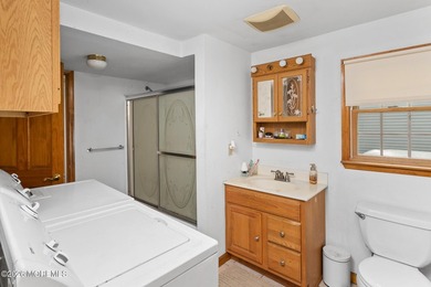 Outstanding opportunity to own a well-maintained duplex in - photo 12