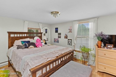 Outstanding opportunity to own a well-maintained duplex in - photo 14