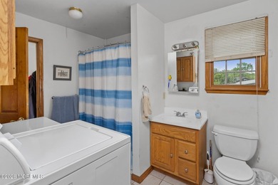 Outstanding opportunity to own a well-maintained duplex in - photo 24