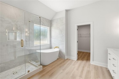 UPGRADED. NO HOA! RARE FIND IN THIS PRICE RANGE. BUYER - photo 30