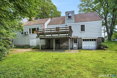 Privately sited on a flat .39-acre lot with mature landscaping - photo 35