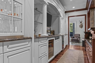 NEWLY RENOVATED AND MOVE IN READY, THIS 9,000 SQ. FT. RESIDENCE - photo 49