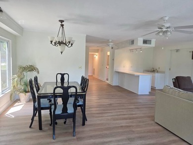 LAKEPORT - WATERFRONT ON BOTH SIDES! Discover this stunning and - photo 9