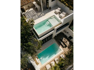 Casa Cielo is a one-of-a-kind luxury villa located in the heart - photo 3