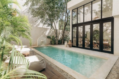 Casa Cielo is a one-of-a-kind luxury villa located in the heart - photo 5