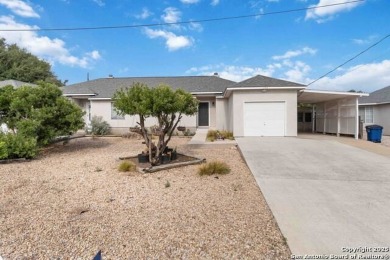 Lake Home For Sale in Canyon Lake, Texas
