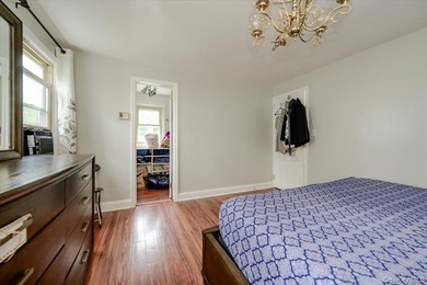 This is a well maintained and move in ready home. Three bedrooms - photo 14