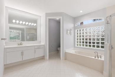 Beautifully maintained 4-bedroom, 2-bath home with a 2-car - photo 15