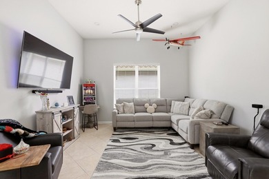 Beautifully maintained 4-bedroom, 2-bath home with a 2-car - photo 18
