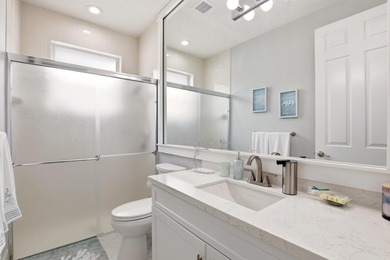 Beautifully maintained 4-bedroom, 2-bath home with a 2-car - photo 20