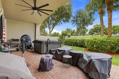 Beautifully maintained 4-bedroom, 2-bath home with a 2-car - photo 23