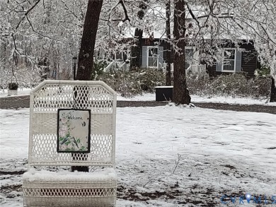 Conveniently located near beautiful and historic Hampden-Sydney