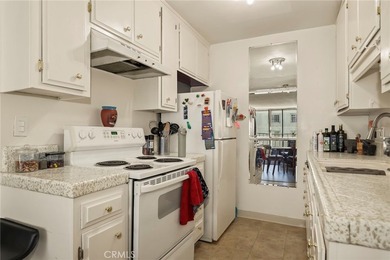 375 Atlantic 407 - photo 13