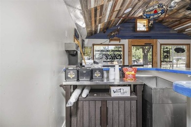 Amazing Medicine Park opportunity! This little piece of Medicine - photo 18