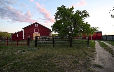 Chalk Buttes Ranch is a rare Wyoming offering, combining - photo 29