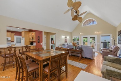 Welcome to your dream lakefront retreat on the pristine shores - photo 6