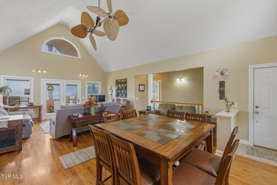 Welcome to your dream lakefront retreat on the pristine shores - photo 7