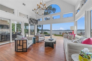 Private waterfront home on 1.25 acres offers the ultimate in - photo 12