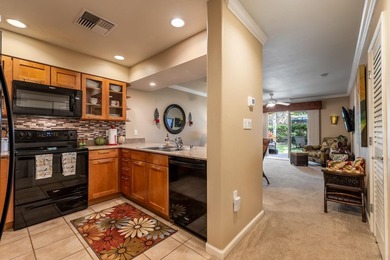 Absolutely stunning corner 3 bedroom 2 bath extra large - photo 15