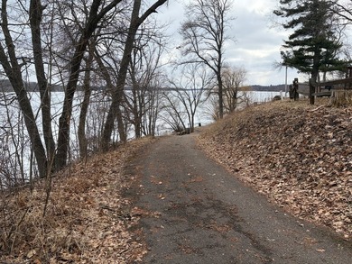 Looking for a great investment opportunity or a family retreat - photo 18