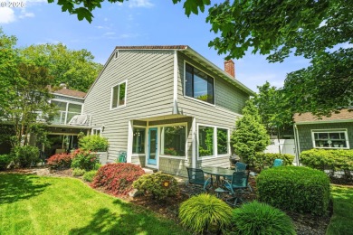 Lake Condo For Sale in Portland, Oregon