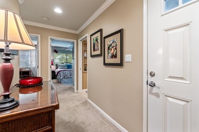 Absolutely stunning corner 3 bedroom 2 bath extra large - photo 22