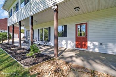 Fabulous Lakefront Home! Beautifully maintained and cared for! - photo 24