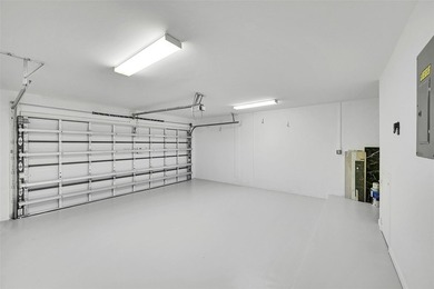 GREAT INVESTMENT. TENANT OCCUPIED. DO NOT DISTURB TENANT. This - photo 30