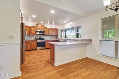 Fabulous Lakefront Home! Beautifully maintained and cared for! - photo 35