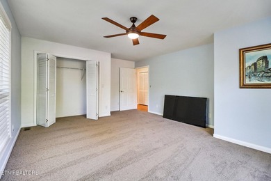 Fabulous Lakefront Home! Beautifully maintained and cared for! - photo 42