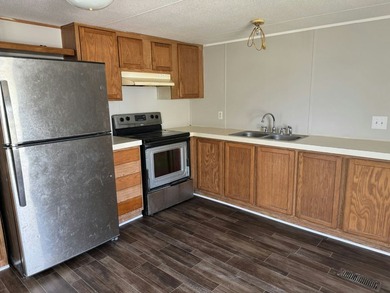 Additional listing photo 2