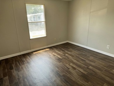 Own your own home in a quiet, well-maintained neighborhood! This - photo 9