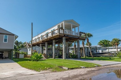Welcome to your perfect coastal retreat in Suwannee, Florida! - photo 2