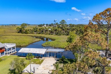 Welcome to your perfect coastal retreat in Suwannee, Florida! - photo 8