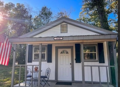 Lake Bradford Home For Sale in Tallahassee Florida