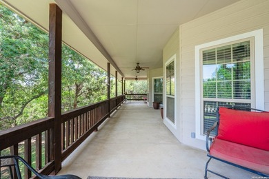 Welcome to Dancing Bear, where over two acres of lush Texas Hill - photo 4