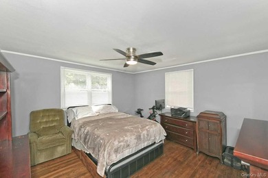 Price Improvement! Welcome to this beautifully maintained home - photo 17
