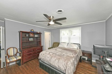 Price Improvement! Welcome to this beautifully maintained home - photo 18