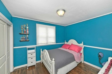 Price Improvement! Welcome to this beautifully maintained home - photo 20