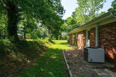 Welcome to this charming 3-bedroom, 1-bath brick home nestled in - photo 5
